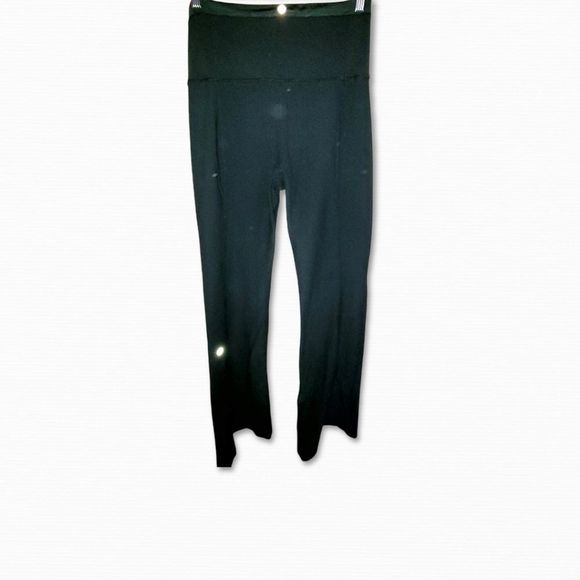 Lululemon Reversible Flare/Wide Leg Yoga Pant Black Size 6 - Picture 11 of 15
